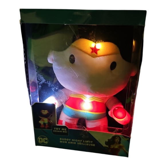 DC Wonder Woman Buddy Night Light Plush Toy - Picture 1 of 4